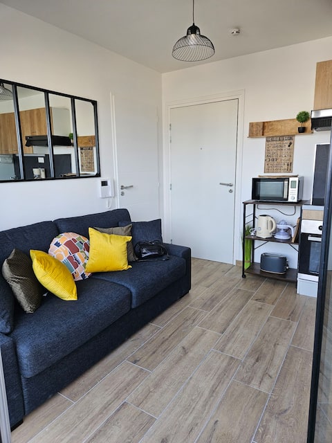 Top performing Airbnb: Sea view apartment in Berck