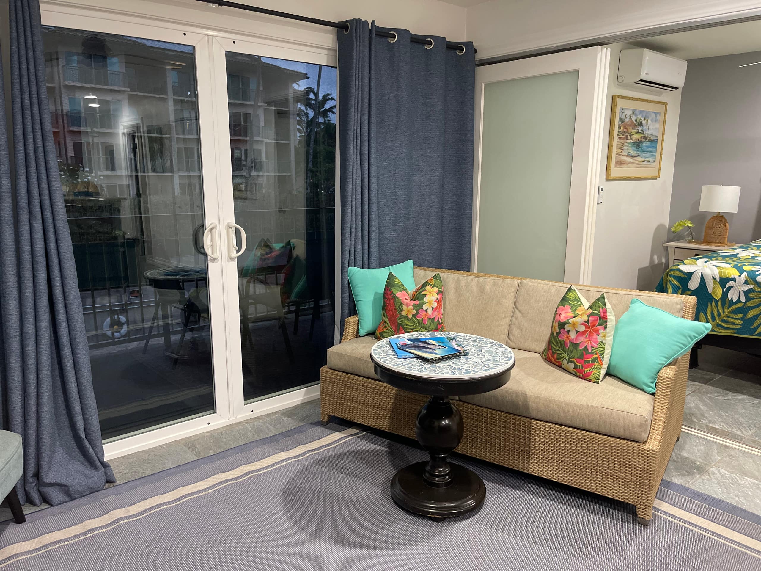 Breezy 2 BR / AC / Poolside / Near to Beach - Image 5