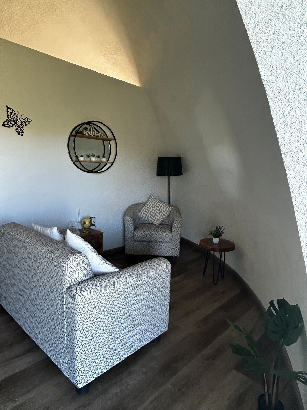 Propiedad de Airbnb exitosa: La Monarca House en Francisco Zarco (Valle De Guadalupe)