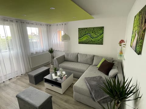 Beliebte Airbnb-Anzeige: Vacation rental "Orange Blue" near the center of Erfurt in Erfurt