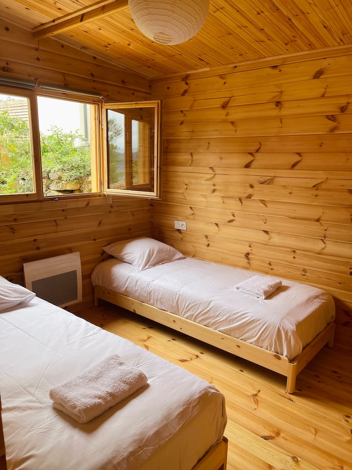 سريران فرديان أو سرير مزدوج عند الطلب