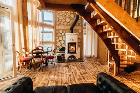 Sleeping in the house in the greenhouse, great views