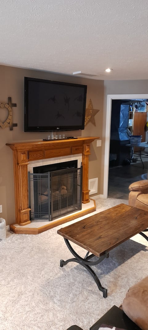Popular Airbnb listing: Great Lakes Getaway in Chatham Kent