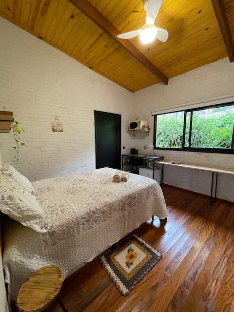 Imóvel de sucesso: Charming en-suite in the center em Toledo