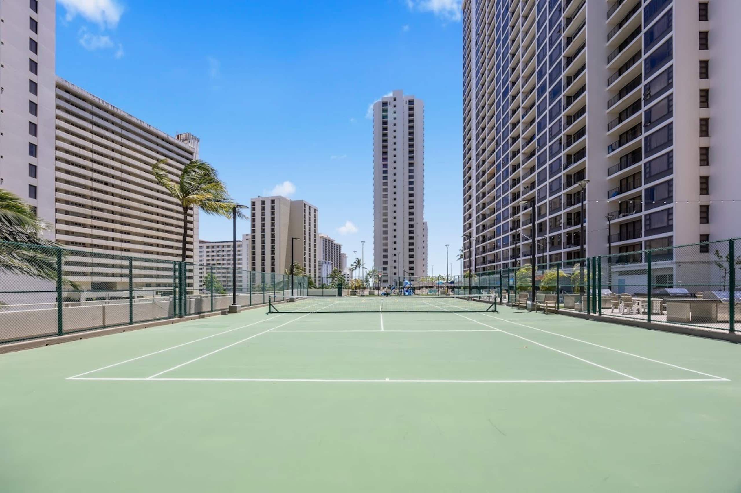 37F-Ultra Upscale Ocean View-Modern 1BR W/Parking! - Image 58