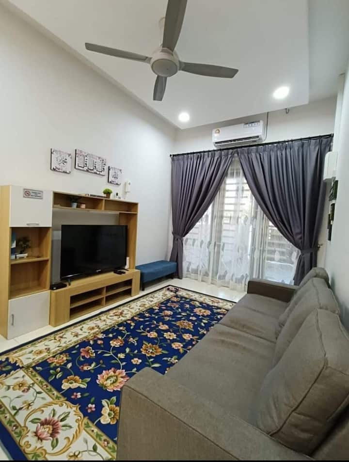 Nuraim Homestay Tgs - Chukai