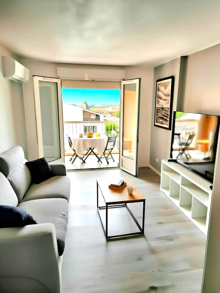 Appartement à Deux Pas De La Mer - Fréjus