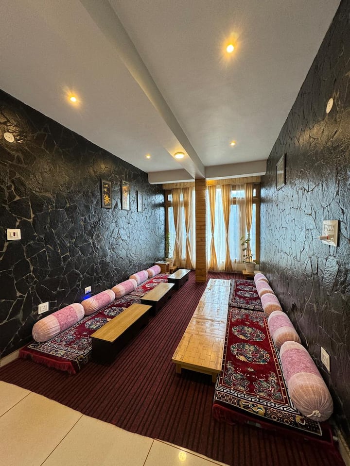 غرفة المعيشة