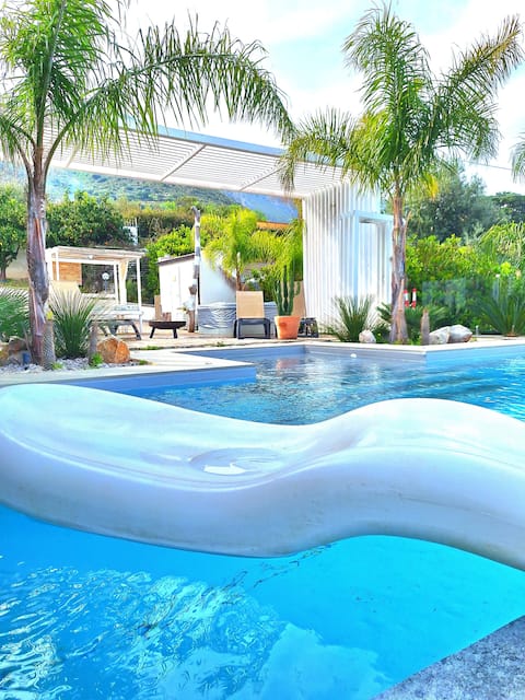 Last minute - Villa swimming pool with sea view!