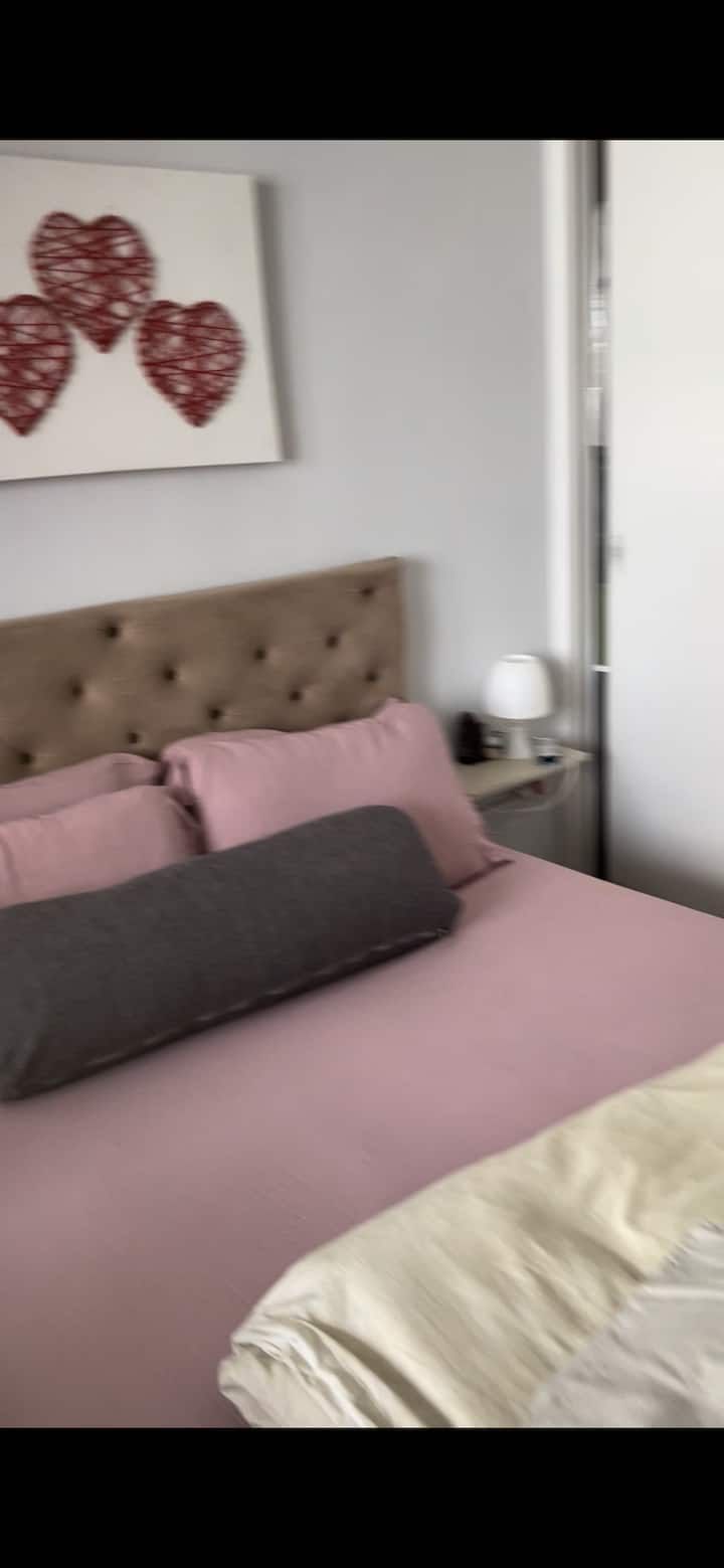 غرفة النوم 1