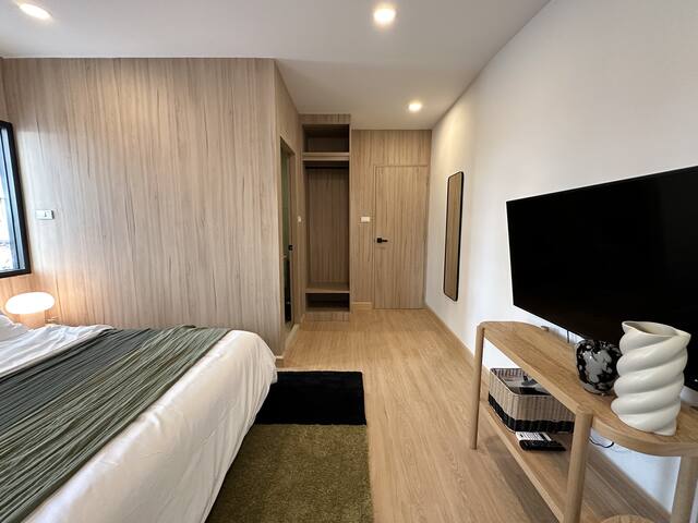 3 Bed 3 Bath / 1 min walk to Metro Asoke / S18 gallery image 4