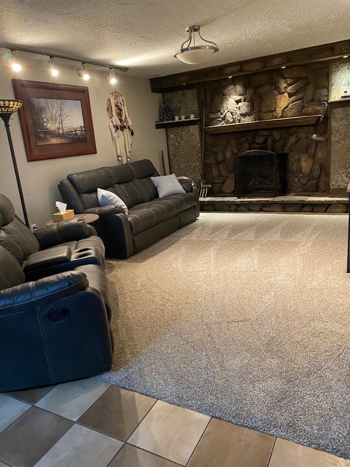 Mountain Views & Sunset Suite. - Layton, UT