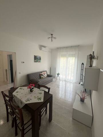 Flori’s Home gallery image 2