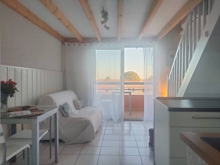 Joli Studio  Accès Direct Plage Du Grazel. - Gruissan