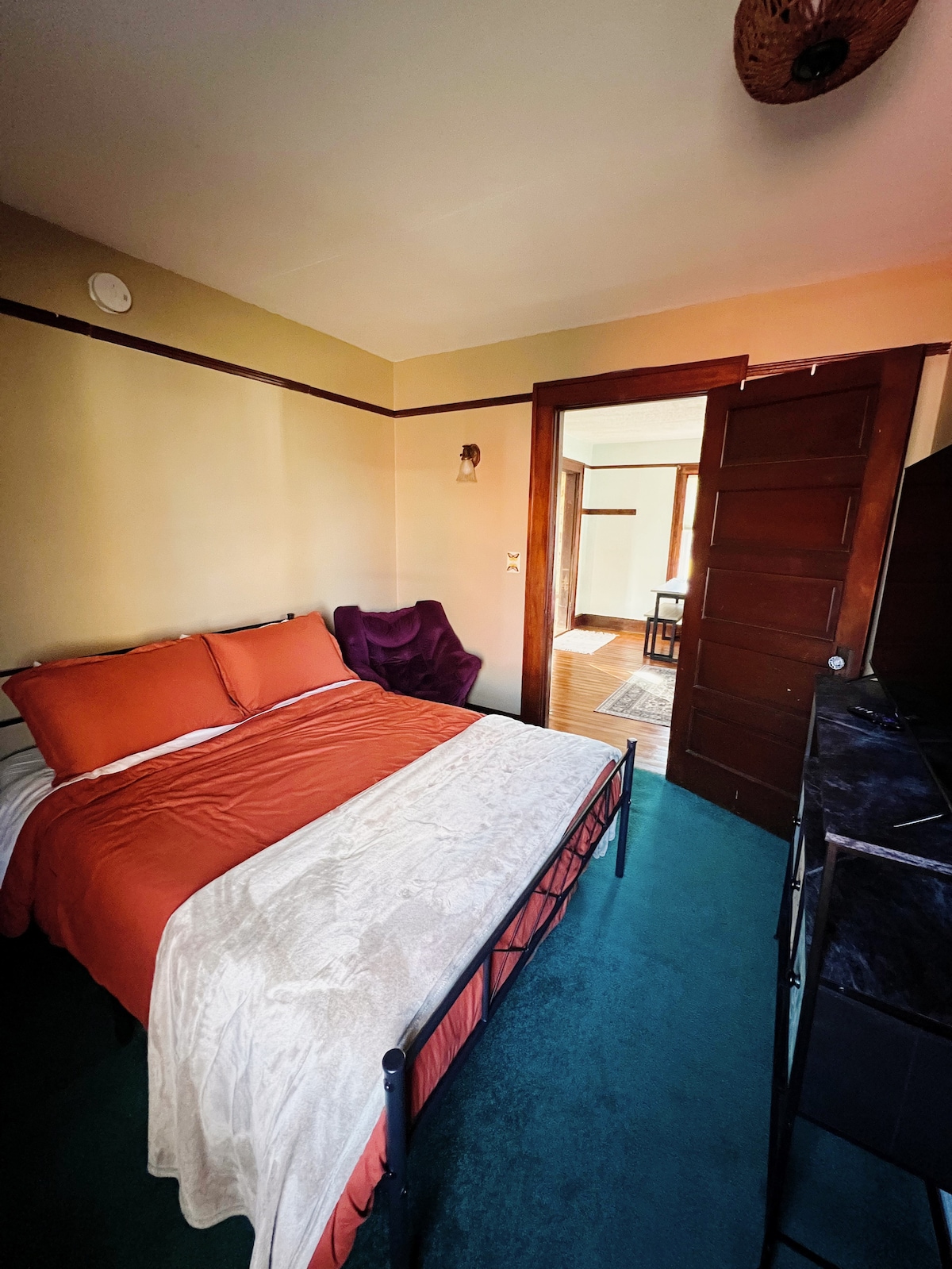 საძინებელი 2