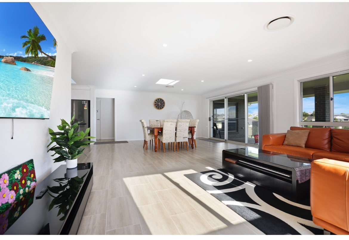 Top Airbnb: Spacious, Great Views, Neat, Convenient Location in Bathurst Regional Council