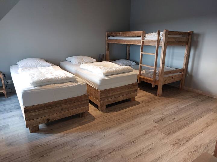 Gîte Lavalade – spavaća soba na 1. katu