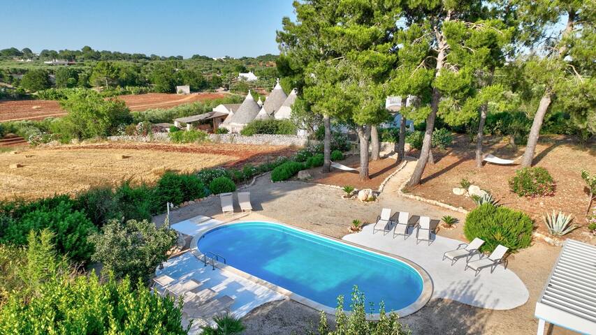 Charming place of 1700 with pool (10′ Alberobello) gallery image 3