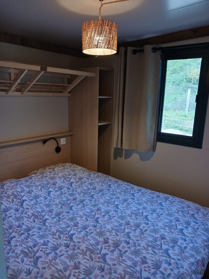 غرفة النوم 1