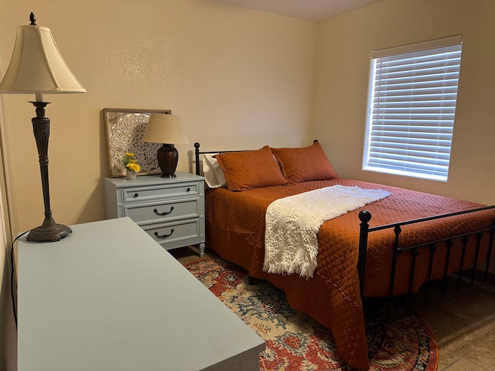 საძინებელი 2