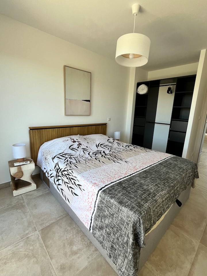 Mobilier Kave Home, Literie Corse, dressing