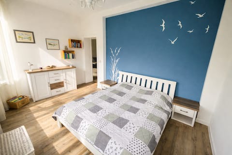 Designer apartment in a quiet location
