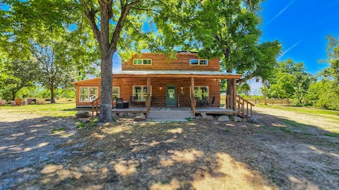 The Baker Ford Lodge at The Buffalo National River
