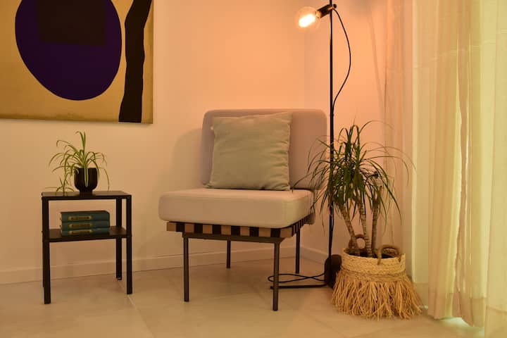 Organic Bright Flat In City Center + Free Parking - Skopje