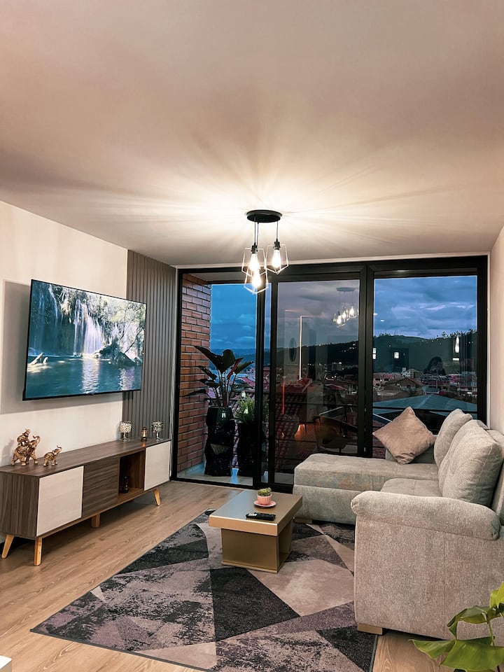 Cozy Apartment With Great View, Pool And Rooftop - Cuenca