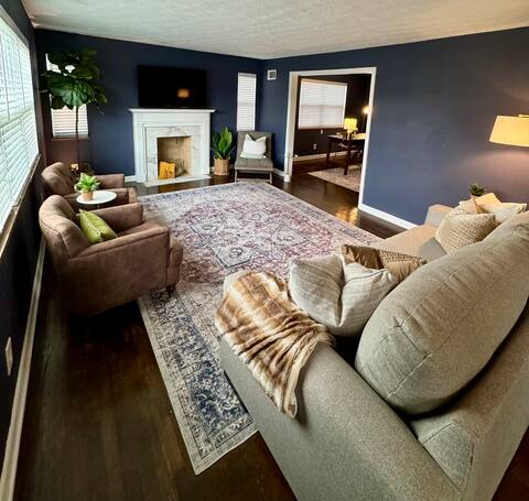 Ritter Park Flats II. Conveniently located and NEW