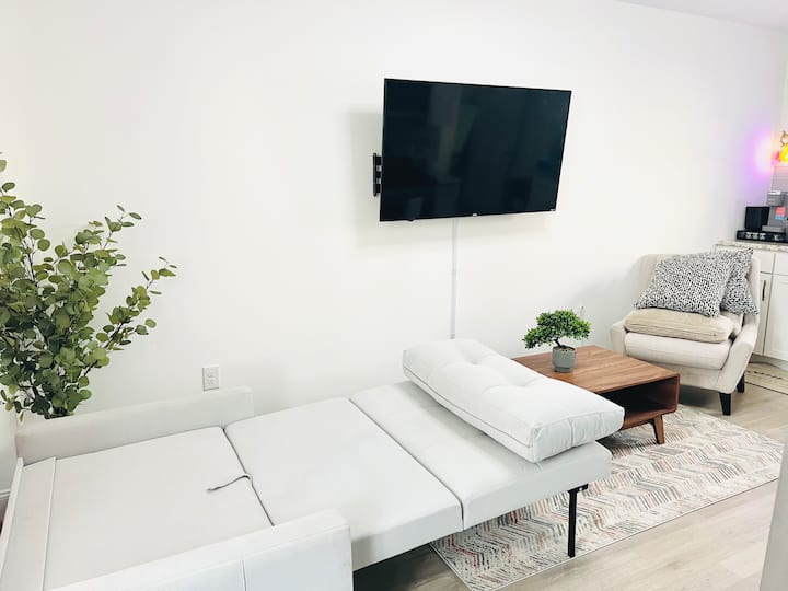 Exclusive Stay: Entire Unit By Umass - Lowell, MA