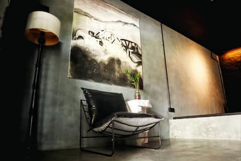 3Degrees° | Walking distance to the Beach