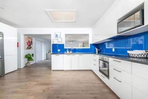 Hidden Gem In Gowrie! Large Family Garden
