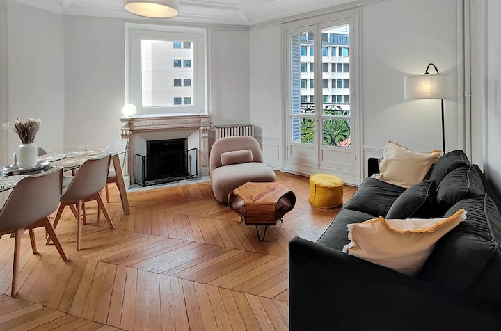 Appartement Refait à Neuf Dans Le Quartier Latin - Paris