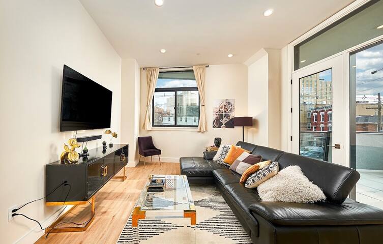 Luxury living NJ 15 min-NYC gallery image 5