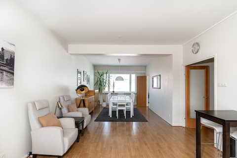 Popular Airbnb listing: Spacious apartment in Hämeenpuisto in Amuri B