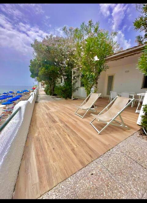 Bungalow bilo De Luxe sul mare
