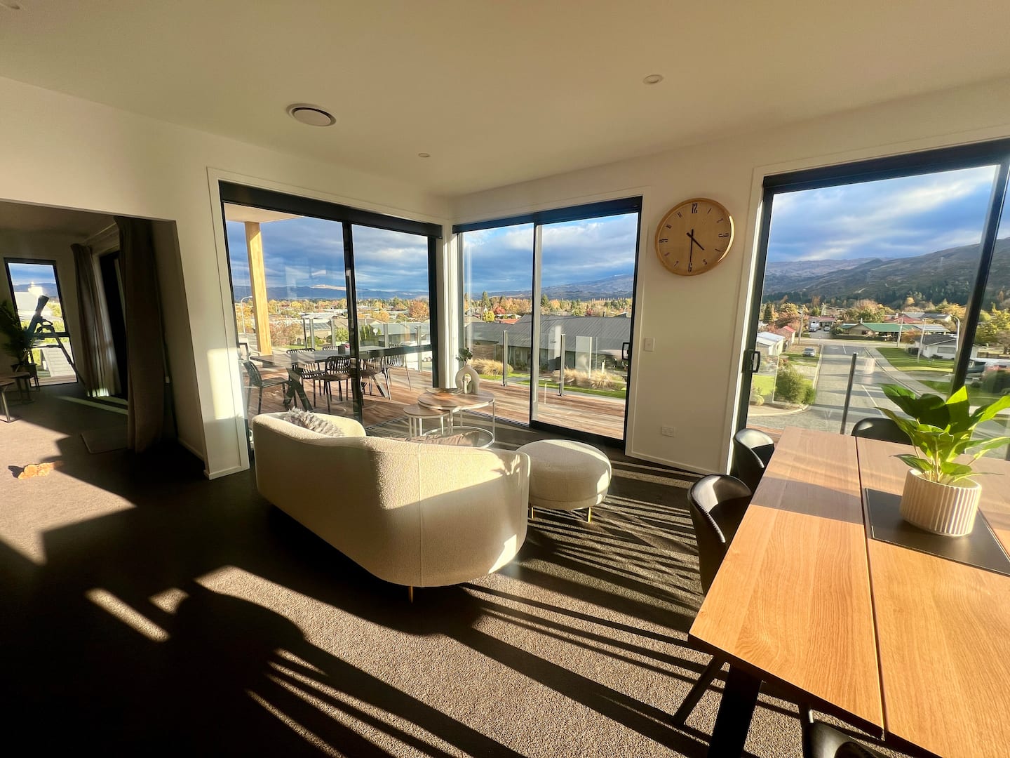 New Home - Amazing Views 2