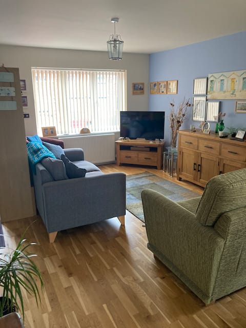 Top Airbnb: Modern seaside house in Herne Bay