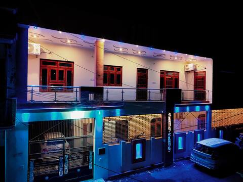 Pranjal 2 BHK Homestay Ayodhya