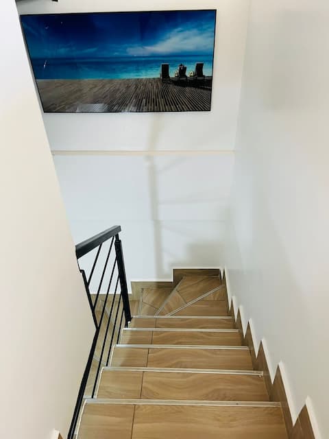 T's 1 bedroom duplex apartment