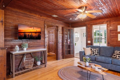 Sweetwater on the Range | Cozy Cabin • Firepit