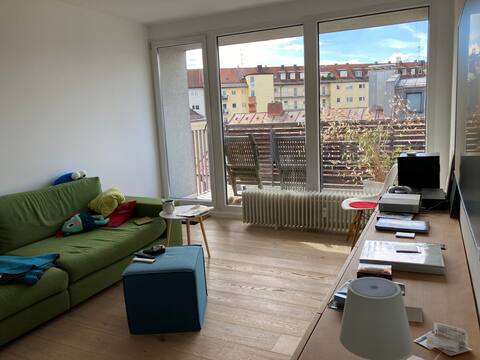 Top Airbnb: Central 3 room apartment near Isar! in Untere Au