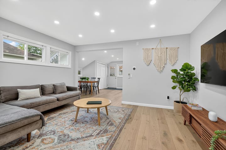 Wynne: Mountain View Deck, Spa Bath, Chefs Kitchen - Cairo, NY