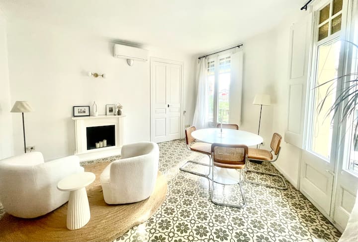 Casa Camps
(Historic, Balconies, Bike Friendly)!- - Salt