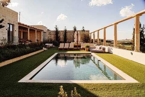 Elysian Fields - Your Luxury Escape