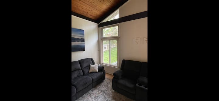 Woodbridge Cottage - Woodbridge, VA