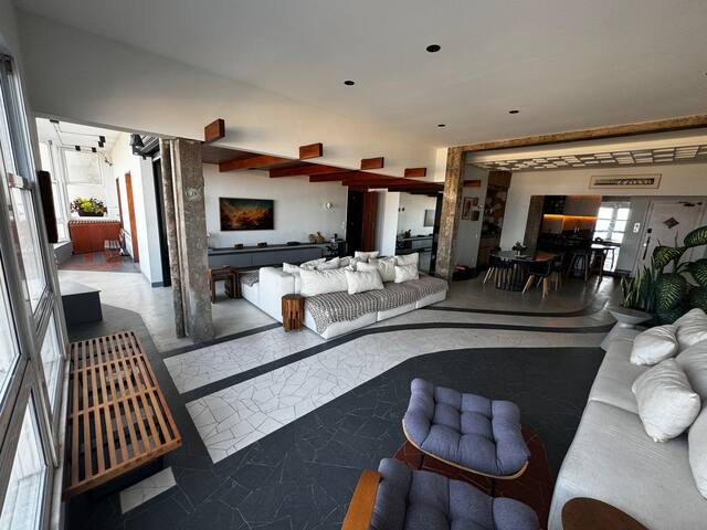 Stunning 3bd: All Brazilian Design Copa Beachfront gallery image 2