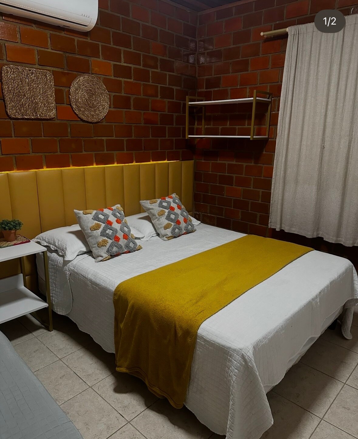 غرفة النوم 1