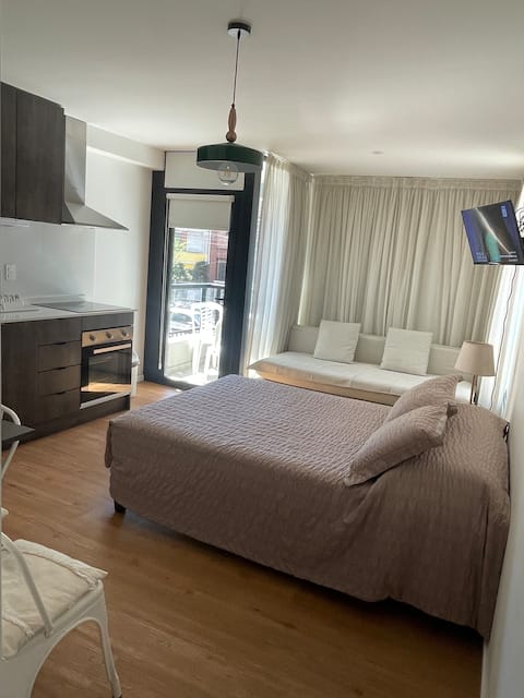 Popular Airbnb listing: Excellent location in Pocitos in Pocitos